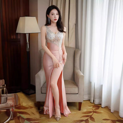 2025 Light luxury celebrity v-neck temperament slim-fitting pleated fishtail hip-wrapped dress split-ended diamond sexy transparent ktv video dress