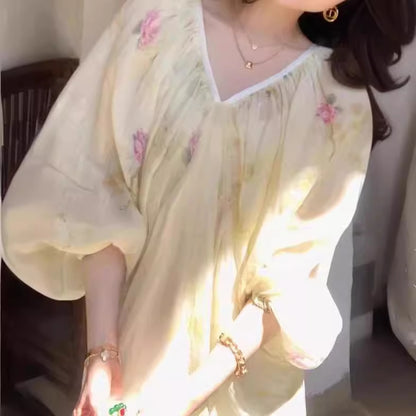 2025 Spot design sense classical dress women's popular spring new V-neck long-sleeved women's clothing temperament long skirt
