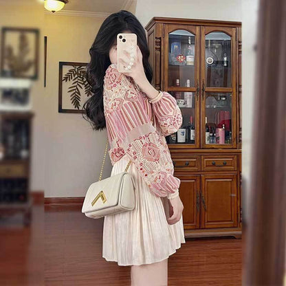2025 popular spring spot  beautiful fringed Yunnan tourism heavy industry embroidered wind salt fringed top