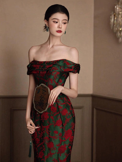 Morning robe female bride one-word shoulder retro new Chinese style engagement dress temperament banquet advanced wedding toast