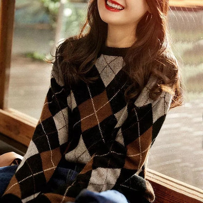 Retro style contrasting color knitted sweater autumn and winter new British rhombus plaid sweater women wear foreign style bottoming top