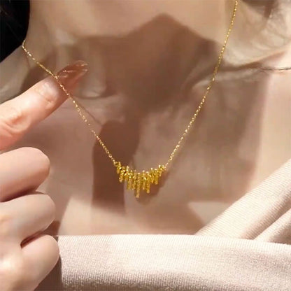 Unique design Internet celebrity explosion crushed ice rhythm music note necklace women light luxury temperament high sense exquisite collarbone chain