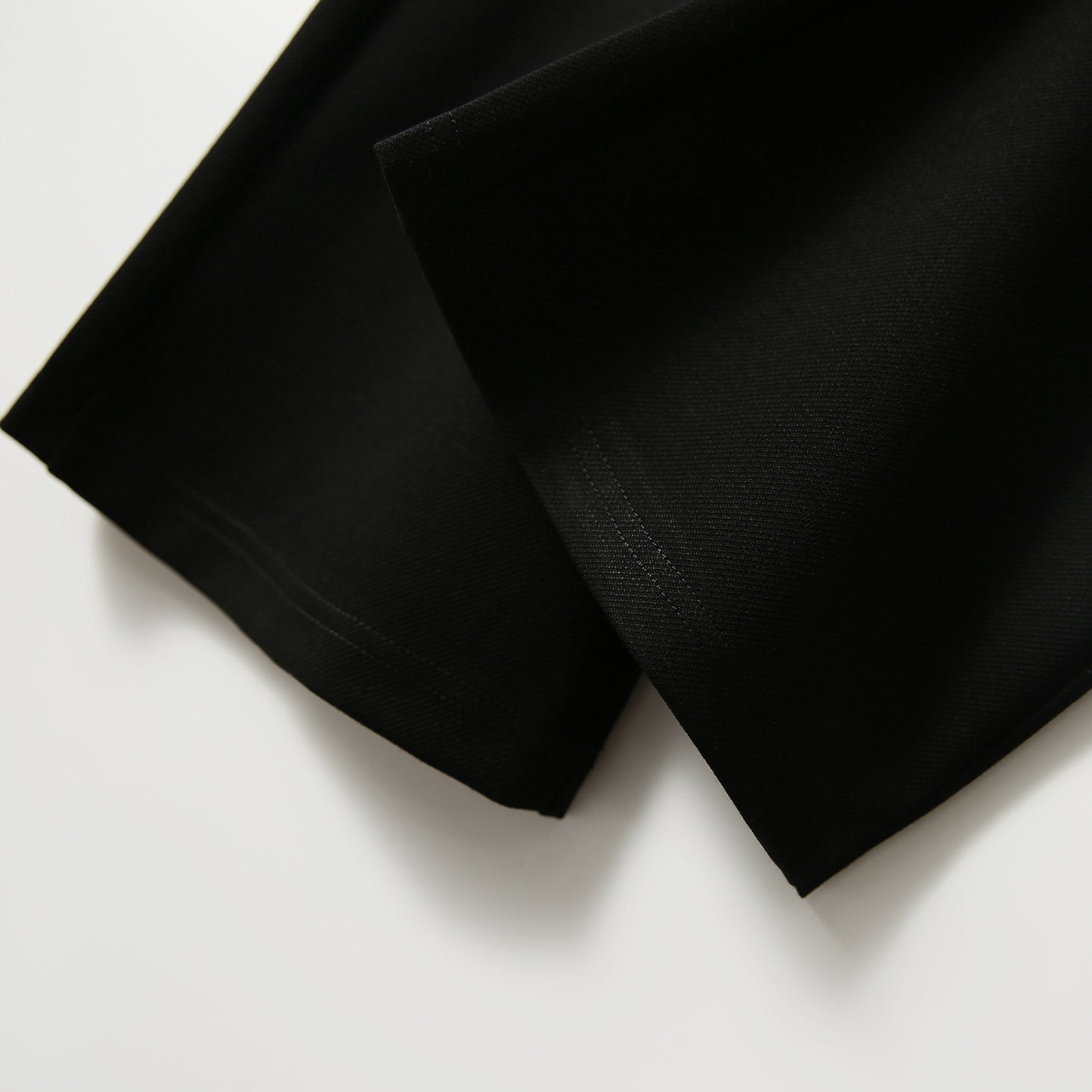 2025 Elastic slightly pulled casual pants, magic thin, bead chain waist wide-leg pants drooping feeling  Japanese women's trousers