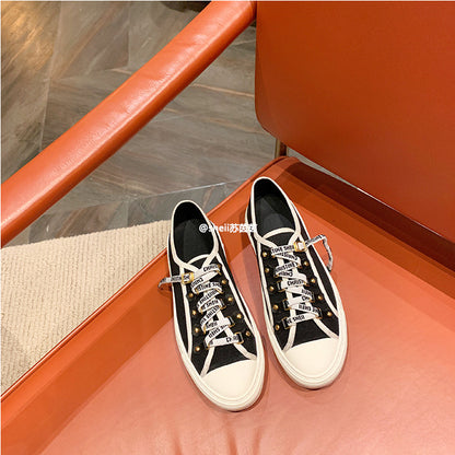 ZllKl Spring and Summer New D Low-Top Canvas Shoes Female Feide Embroidered Presbyopic HOTan and NEWn Leisure All-Match Thick Bottom Board Shoes