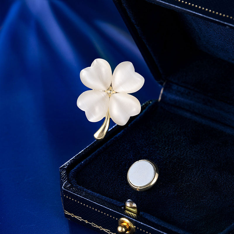 2025 Elegant temperament shirt suit pin corsage accessories trendy summer simple opal lucky grass magnetic small brooch
