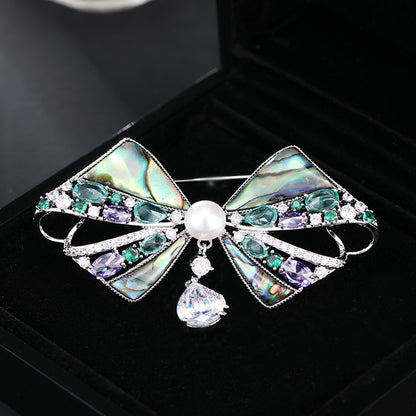 2025 High-end natural mother shell bow pearl brooch women's high-end sense elegant coat suit pin dinner corsage women