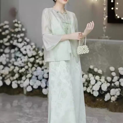 2025 The improved version can be opened with buckle light and thin top, Popular style small suspender, simple two-piece set, new in spring and summer popular