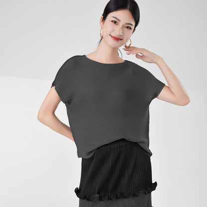 2025 Women's t-shirt high-end summer new round neck loose and thin pullover temperament Miyake short-sleeved top