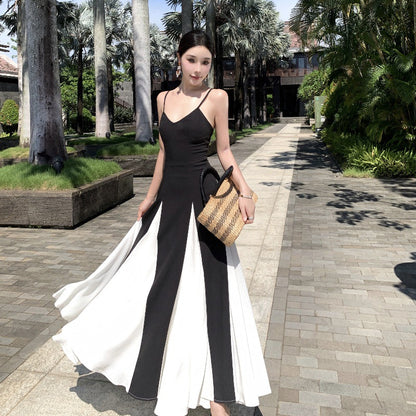 2025 Black and white contrasting color dress dress  retro temperament suspender dress splicing waist holiday wear large swing dress