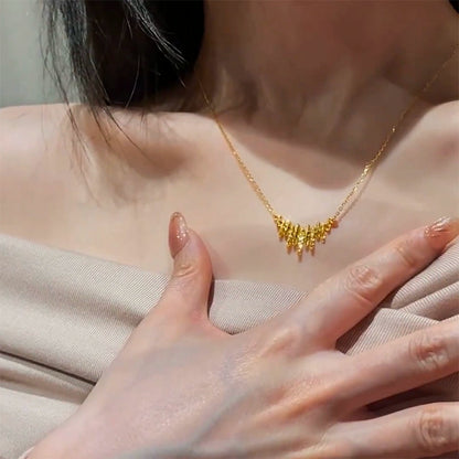 Unique design Internet celebrity explosion crushed ice rhythm music note necklace women light luxury temperament high sense exquisite collarbone chain