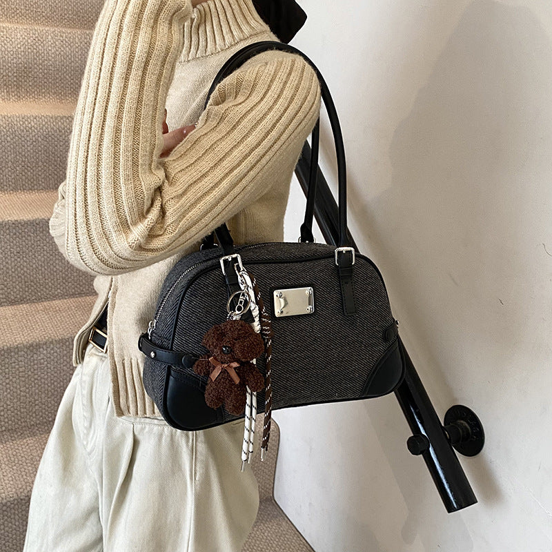 ZLLKL 2025 Retro matte large-capacity bowling bag women's popular new high-end textured shoulder bag Boston underarm bag