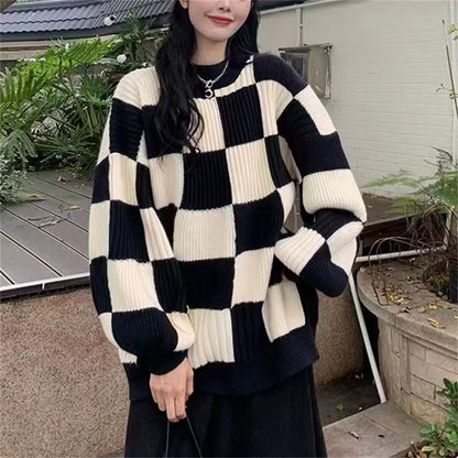 Checkerboard sweater women's autumn and winter design sense new top retro thin lazy wind pullover knitted sweater jacket