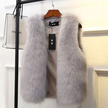 Women Fur Vest  New Female Waistcoat Faux Fox Fur Foat Winter Jackets Large Size Thickened Warm Sleeveless Outerwear Top