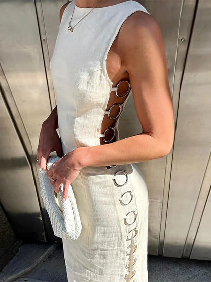 Side Hollow Out Iron Ring Connected Long Dress Women Elegant O Neck Sleeveless Maxi Dresses 2024 Chic Lady Party Highstreet Robe