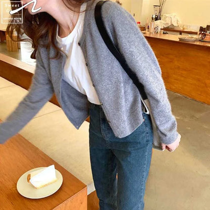 Cashmere Sweater Cardigan Women Single Breasted Long Sleeve Elegant Vintage Jumper Solid Wool Knitted Autumn Winter Outwear Tops