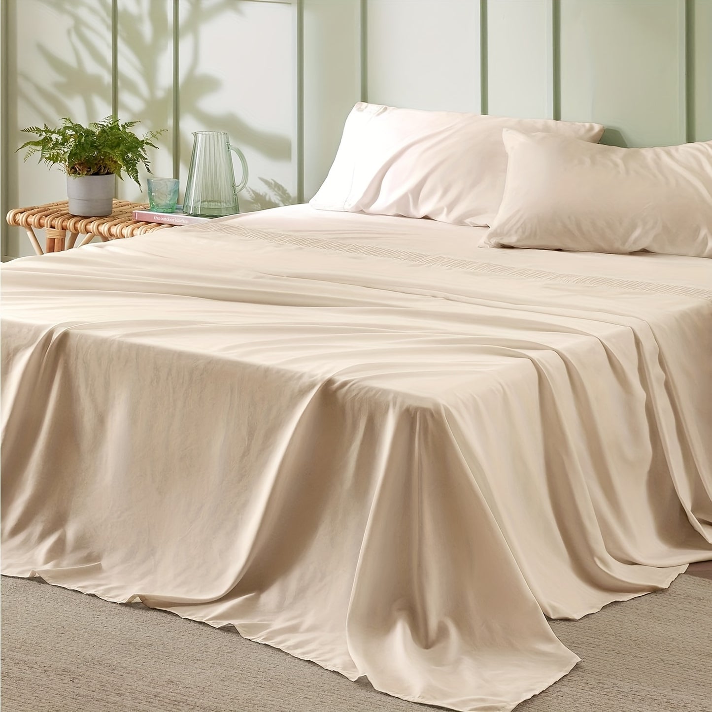 4pcs Luxurious Microfiber Sheet Set - 14" Deep Pocket, Exquisite Pinch Pleat, Shrink-Resistant, Fade-Resistant, Soft & Comfortable Bedding Set With Pillowcase, Flat Sheet, Fitted Sheet - Modern Design For All Season, Dorm Bedding For College Set
