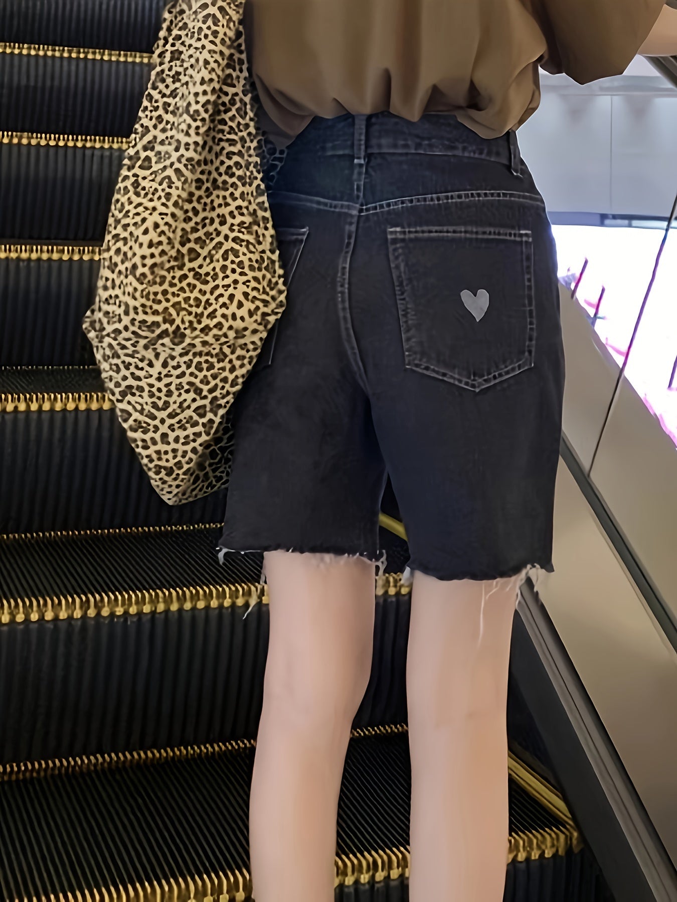 ZllKl  Casual High Waist Embroidered Heart Denim Shorts, Loose Fit, Wide Leg, Mid-thigh Length Denim Jorts, Trendy Summer Wear