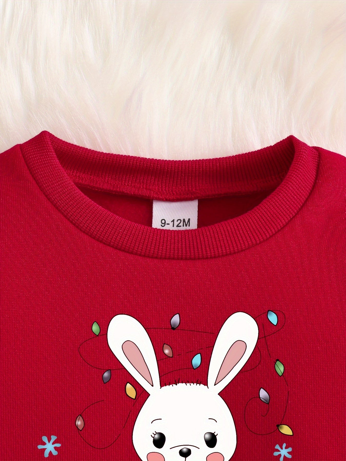 Festive Comfort, Cozy & Cute Girls' Christmas 3pcs Set: Fleece-Lined Hoodie, Sweatpants & Vest - Machine Washable Polyester, Perfect for Outdoor