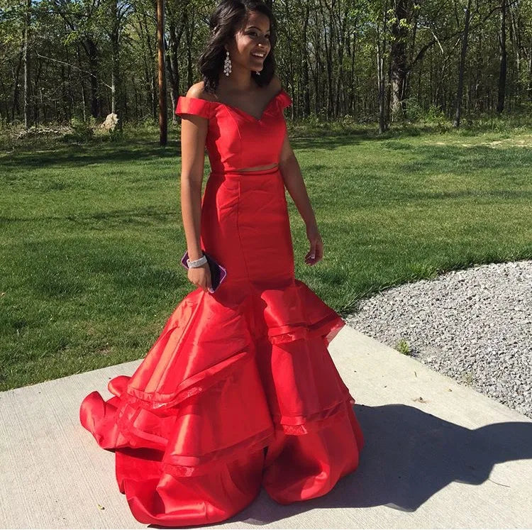 New Designer Popular Prom Dresses Two Piece Mermaid Off the Shoulder Sleeveless Evening Dress Tiered Satin Sweep Train Special Occasion Dres