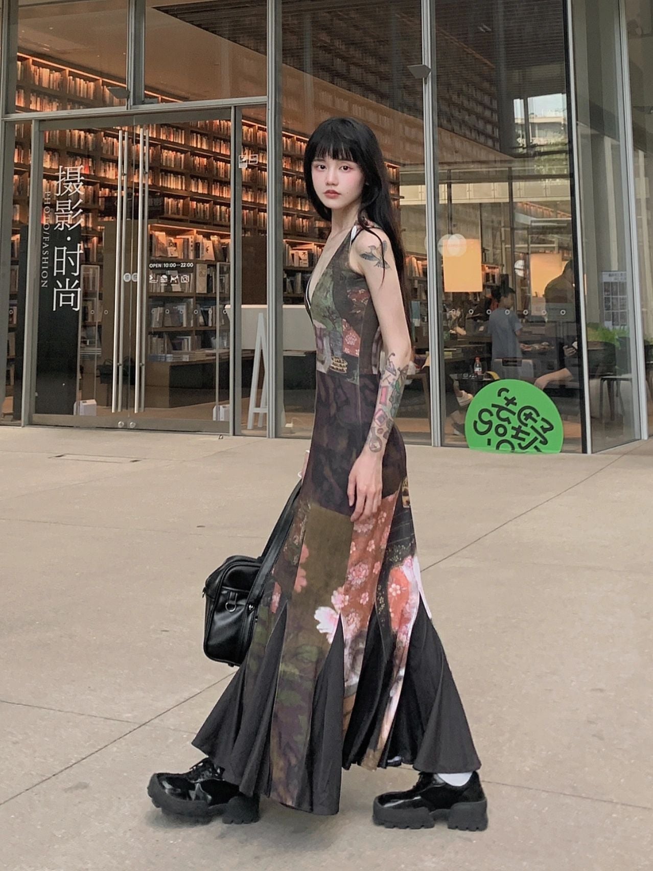 Zllkl Kiara Chinese Floral Print Dark Sweet Spaghetti Strap V-Neck Contrast Fishtail Design Long Dress