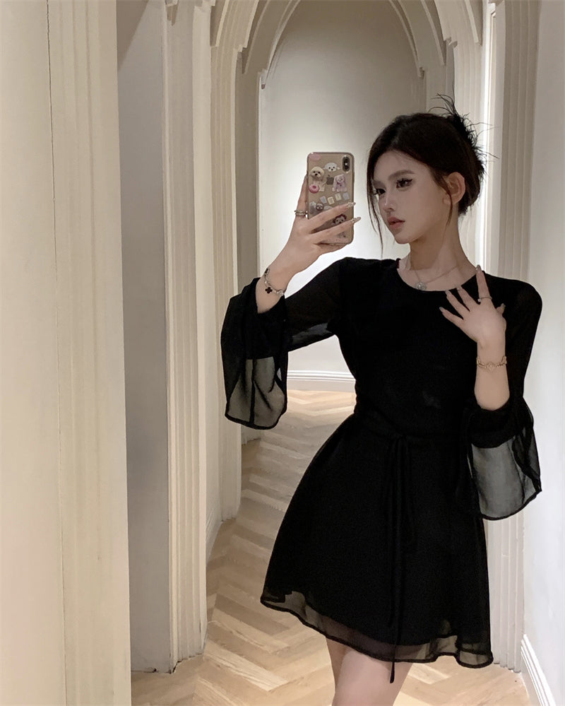 Zllkl Fiona Solid Color Black Long Sleeve Backless Round Neck Pleated Mini Dress